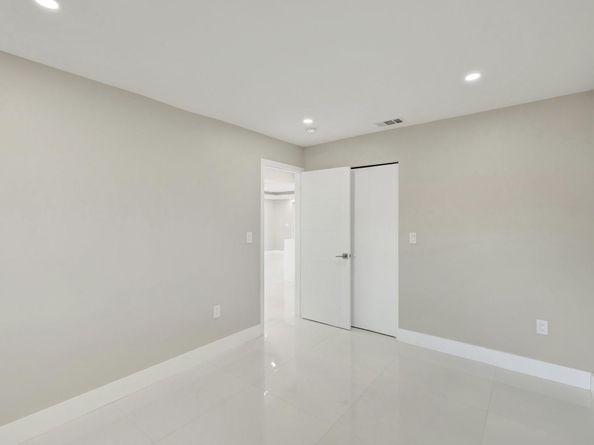 3047 Arthur Ter, Hollywood FL 33021