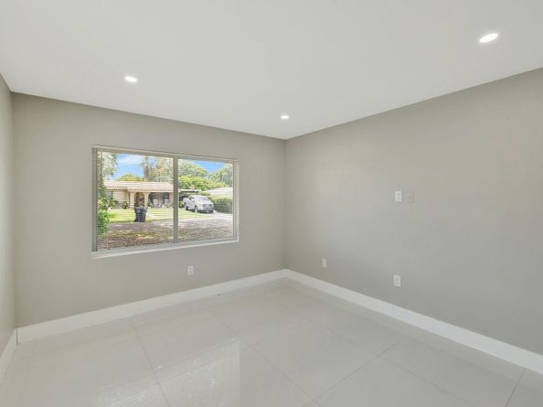 3047 Arthur Ter, Hollywood FL 33021