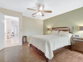 134 E Riverbend Dr, Sunrise FL 33326