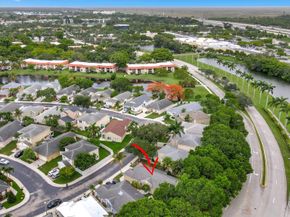 134 E Riverbend Dr, Sunrise FL 33326