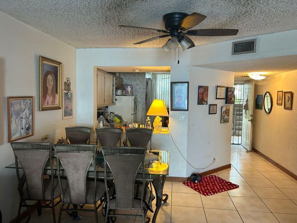 116 Lake Emerald Dr 110, Oakland Park FL 33309