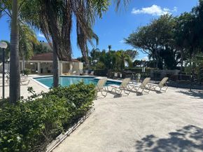 116 Lake Emerald Dr 110, Oakland Park FL 33309