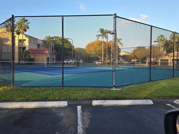 2011 Renaissance Blvd 101, Miramar FL 33025