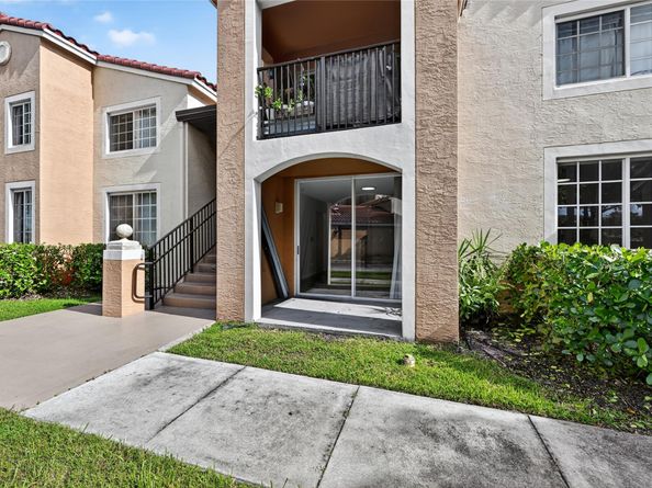 2011 Renaissance Blvd 101, Miramar FL 33025