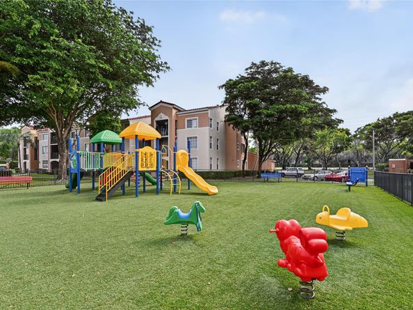 2011 Renaissance Blvd 101, Miramar FL 33025