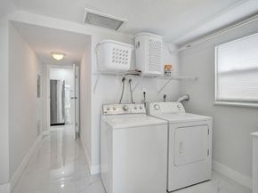 255 Glouchester Street, Boca Raton FL 33487