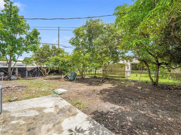 12000 SW 187th St, Miami FL 33177