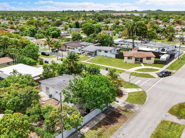 12000 SW 187th St, Miami FL 33177