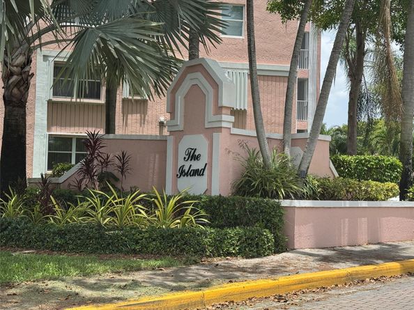 2551 NW 103rd Ave 202, Sunrise FL 33322