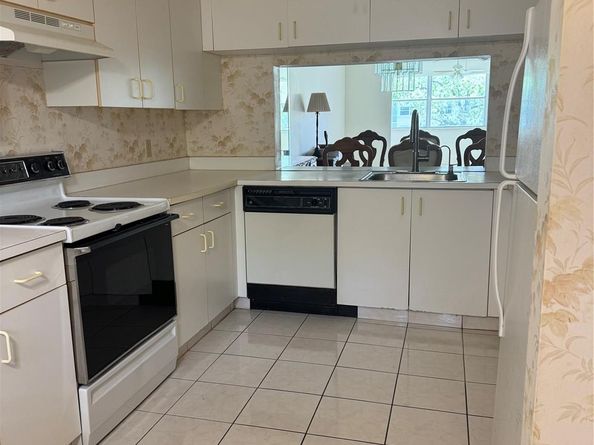2551 NW 103rd Ave 202, Sunrise FL 33322
