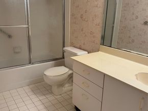 2551 NW 103rd Ave 202, Sunrise FL 33322