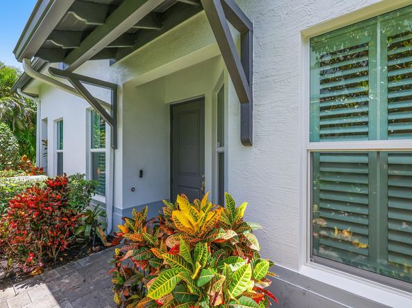 22954 Clear Echo Dr 31, Boca Raton FL 33433