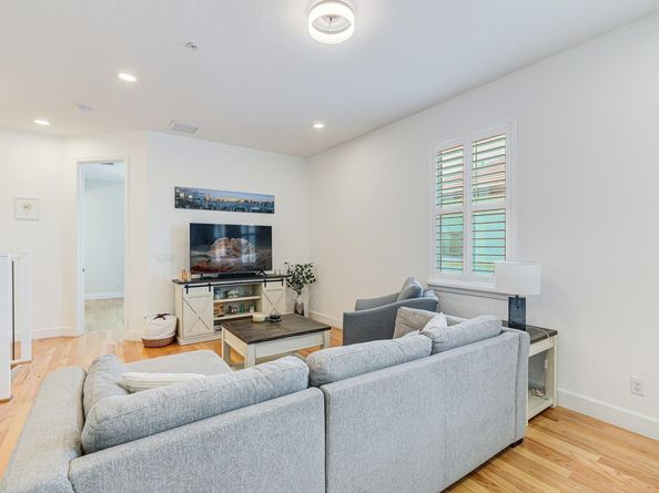 22954 Clear Echo Dr 31, Boca Raton FL 33433