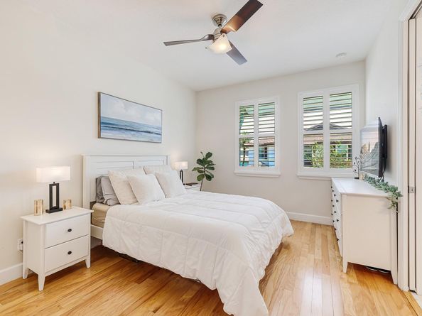 22954 Clear Echo Dr 31, Boca Raton FL 33433