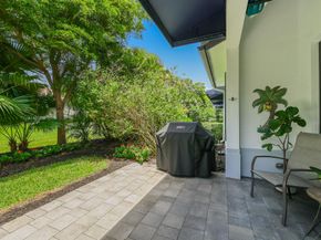 22954 Clear Echo Dr 31, Boca Raton FL 33433