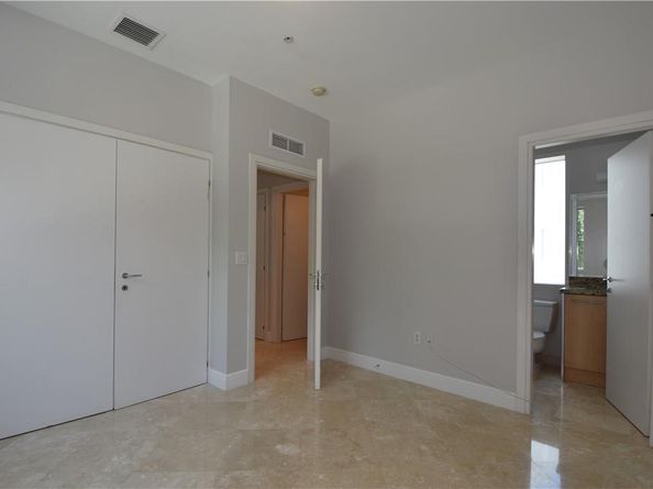 783 NE 4th Ave, Fort Lauderdale FL 33304