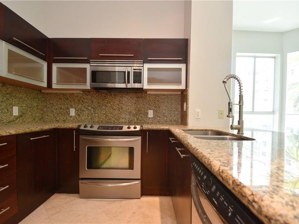 783 NE 4th Ave, Fort Lauderdale FL 33304