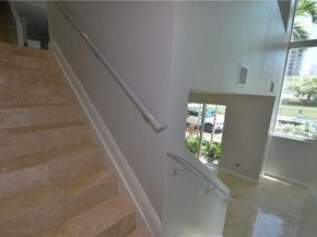 783 NE 4th Ave, Fort Lauderdale FL 33304
