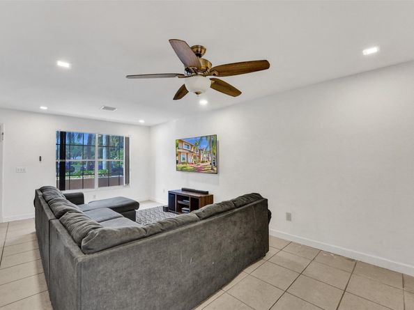 7272 Woodmont Ave, Tamarac FL 33321