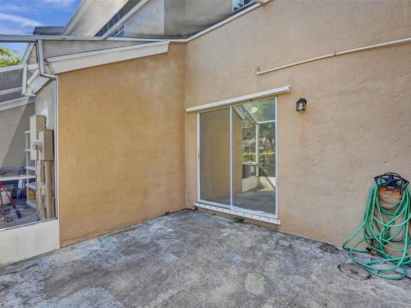 7272 Woodmont Ave, Tamarac FL 33321