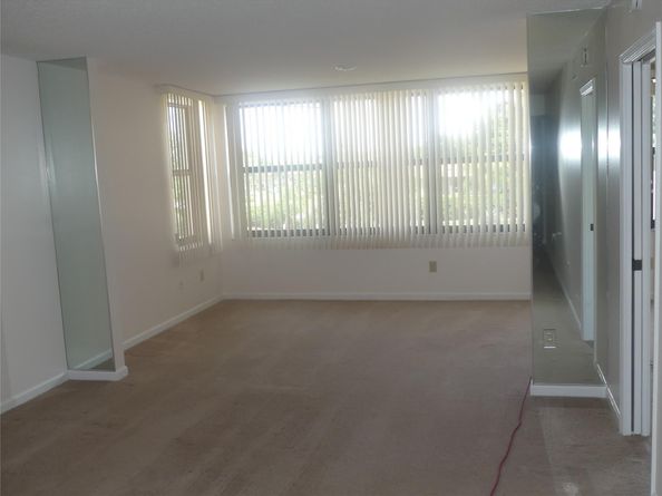 10657 W Clairmont Cir 306, Tamarac FL 33321