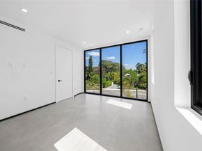 3304 NE 14th Ct, Fort Lauderdale FL 33304