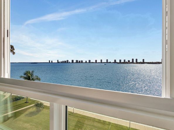 301 Lake Shore Drive 503, Lake Park FL 33403