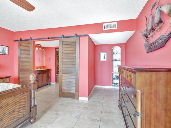 301 Lake Shore Drive 503, Lake Park FL 33403