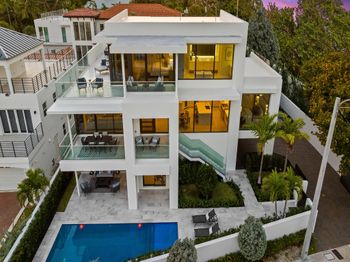 1813 N Fort Lauderdale Beach Blvd