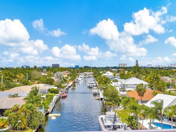 5100 Bayview Dr 404, Fort Lauderdale FL 33308