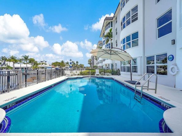 5100 Bayview Dr 404, Fort Lauderdale FL 33308