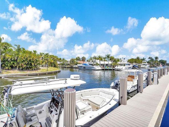 5100 Bayview Dr 404, Fort Lauderdale FL 33308