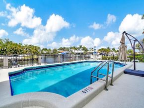 5100 Bayview Dr 404, Fort Lauderdale FL 33308