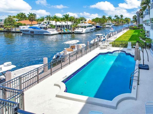 5100 Bayview Dr 404, Fort Lauderdale FL 33308