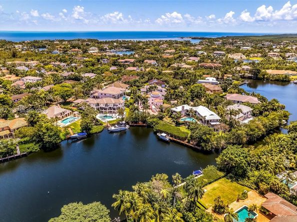 431 Costanera Road, Coral Gables FL 33143