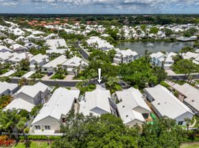 3 Blenheim Court, Palm Beach Gardens FL 33418