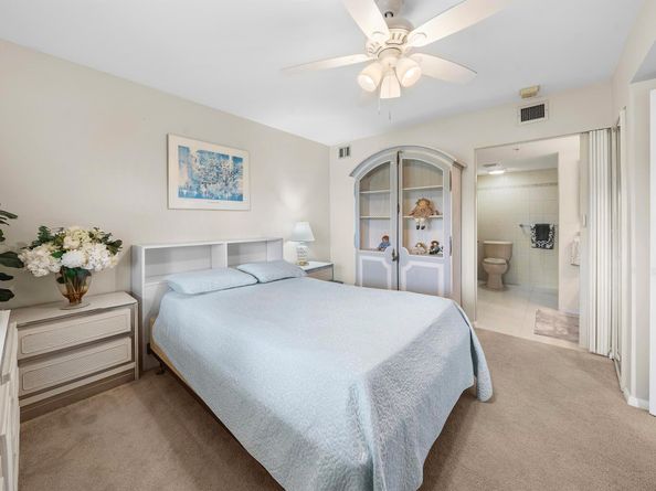 601 Seafarer Circle 104, Jupiter FL 33477