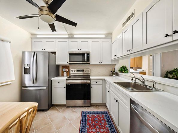 601 Seafarer Circle 104, Jupiter FL 33477
