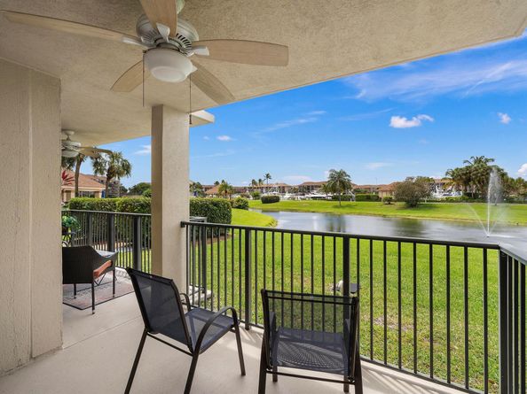 601 Seafarer Circle 104, Jupiter FL 33477