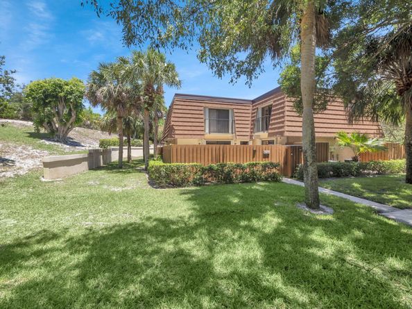 3038 30th Court, Jupiter FL 33477
