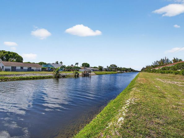 3004 N Evergreen Circle, Boynton Beach FL 33426
