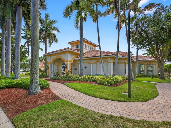 3004 N Evergreen Circle, Boynton Beach FL 33426