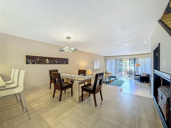 424 Hendricks Isle 11, Fort Lauderdale FL 33301