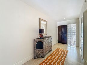 424 Hendricks Isle 11, Fort Lauderdale FL 33301