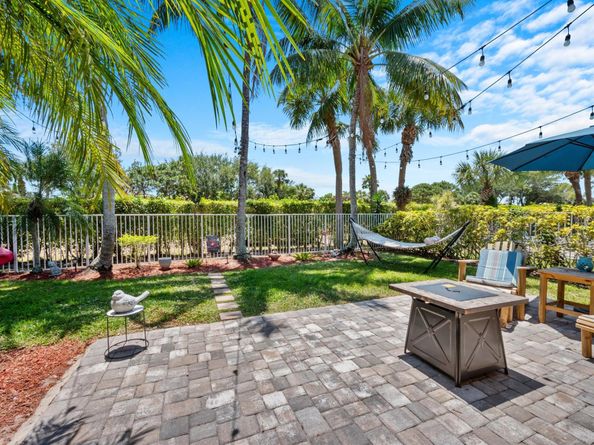 5349 Oakmont Village Circle, Lake Worth FL 33463