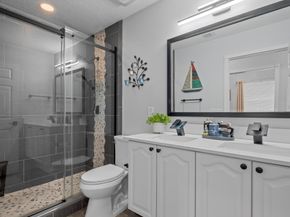 5349 Oakmont Village Circle, Lake Worth FL 33463