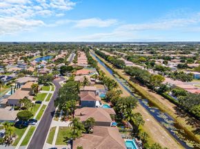5349 Oakmont Village Circle, Lake Worth FL 33463
