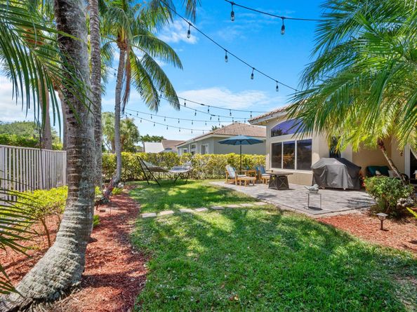 5349 Oakmont Village Circle, Lake Worth FL 33463