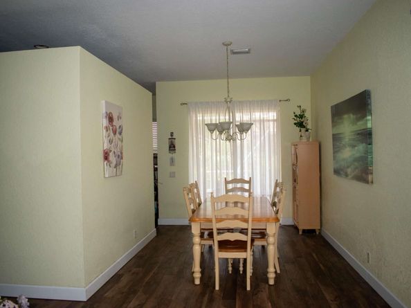 618 Bald Cypress Rd, Weston FL 33327