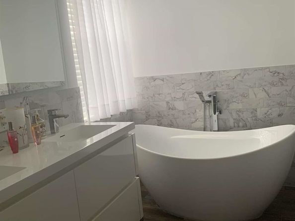618 Bald Cypress Rd, Weston FL 33327